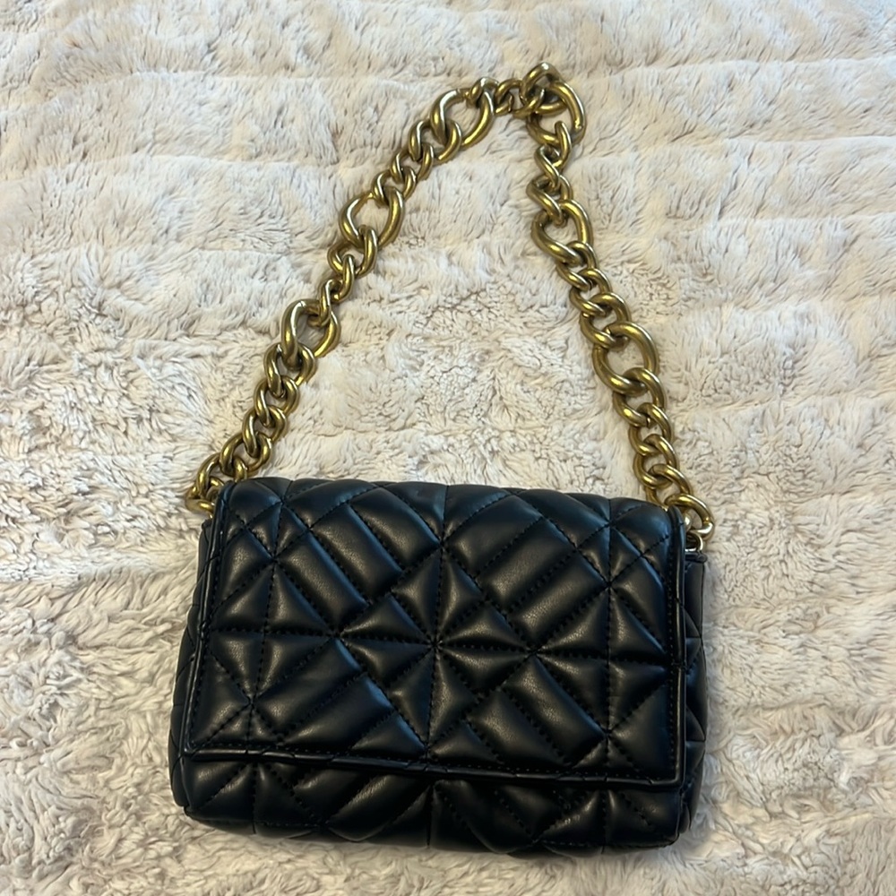 Zara black purse with gold chain strap